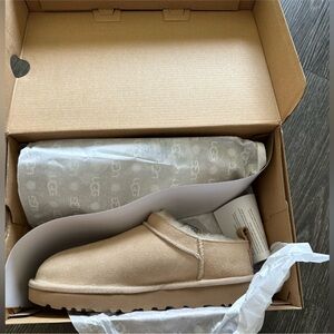 UGG Classic Micro sand color NIB Boots
